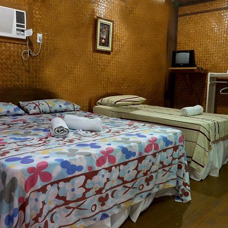 67Th Heaven Holiday Resort Lucbuan Exterior photo